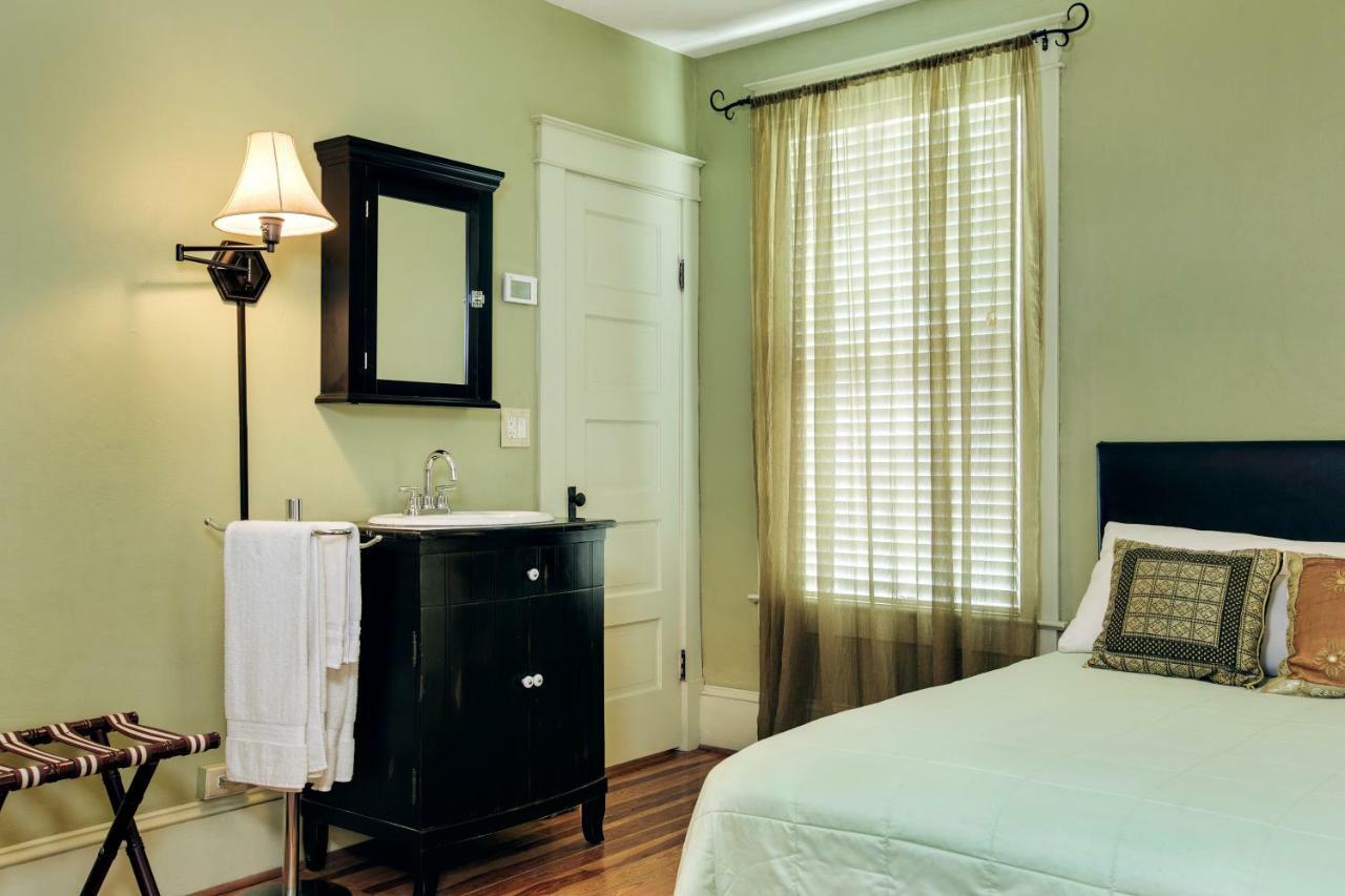 Adora Inn Маунт-Дора Екстер'єр фото
